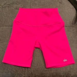 Alo bike shorts